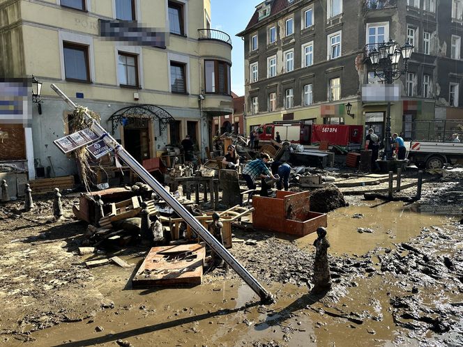 Pojechaliśmy do Kłodzka. Niszczycielski żywioł spustoszył miasto. Trwa wielkie sprzątanie