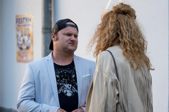 Barwy szczęścia odc. 1964. Żabcia (Hanna Klepacka), Gawron - Ricardo (Sebastian Stankiewicz)