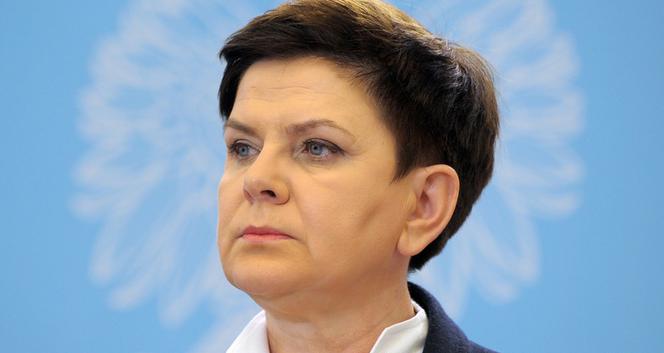 Niemcy znów wyśmiewają rząd Szydło i Kaczyńskiego. Zobacz OBRAŹLIWE zdjęcia