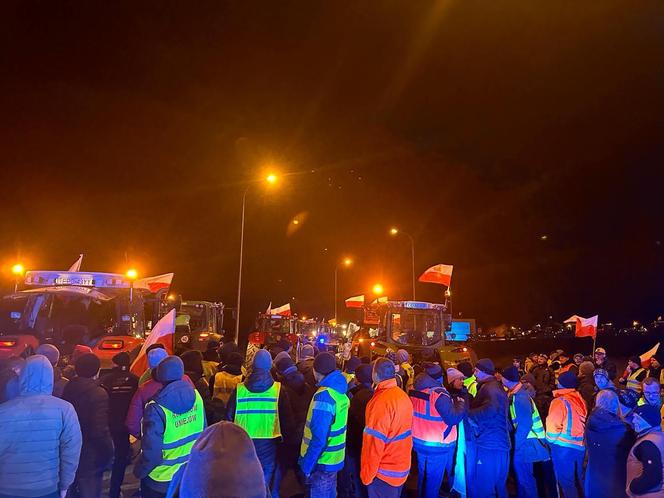 Nocny protest rolników na A2. To odpowiedź na decyzję premiera