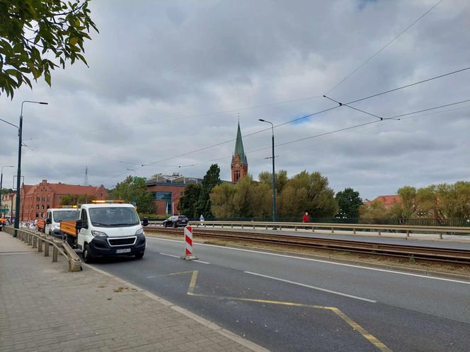 Most Bernardyński w Bydgoszczy jest częściowo zamknięty. Awarii podobno wcześniej nie dało się wykryć