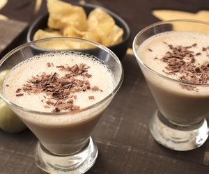 Likier chałwowy: przepis na chałwówkę