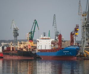 Marynarka Wojenna RP i polskie stocznie