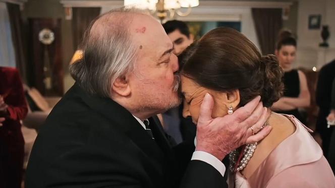 Złoty chłopak. Halis ożeni się z Hatice. Na ten moment wszyscy czekali!