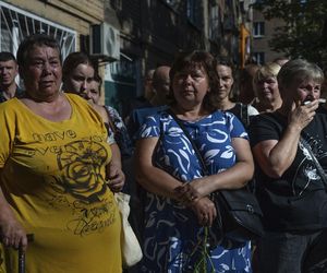 Rakiety Putina zabiły 2-latkę w ramionach mamy! Zdjęcia z pogrzebu ściskają za serce