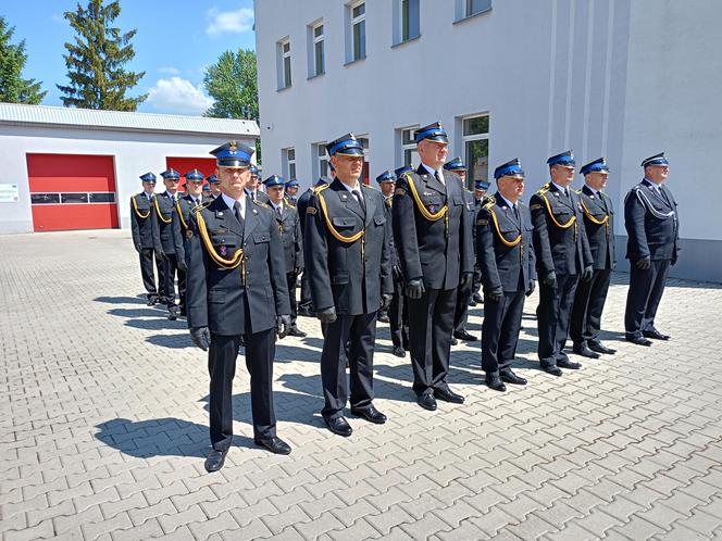 Akty nadania wyższych stopni służbowych odebrało w tym roku 21 strażaków z Komendy Miejskiej PSP w Siedlcach