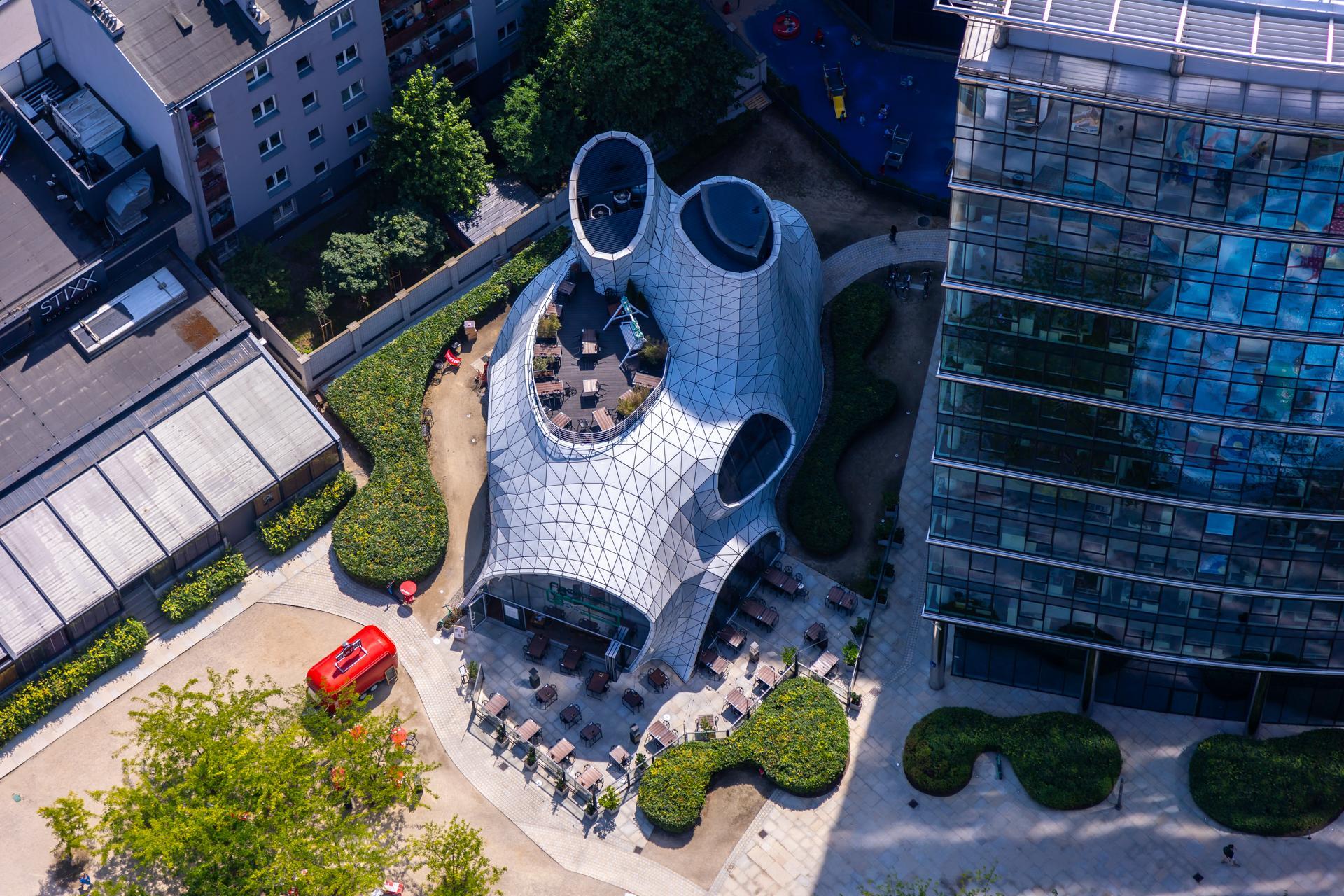 Panorama Warszawy, widok z The Bridge, czerwiec 2024