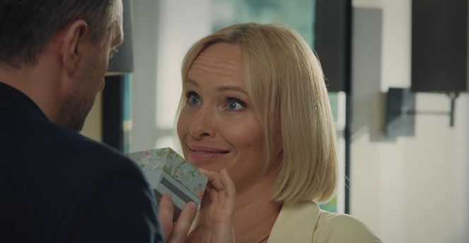 M jak miłość odc. 1876. Dorota (Iwona Rejzner), Bartek (Arkadiusz Smoleński)