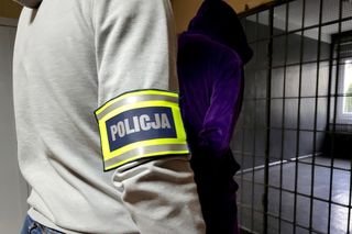 Rzucili się na niego we trzech. Brutalny atak na stacji benzynowej w Kujawsko-Pomorskiem 