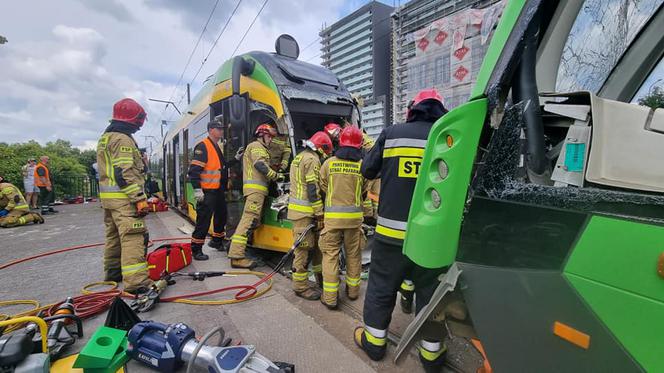 Zderzenie dwóch tramwajów w Poznaniu