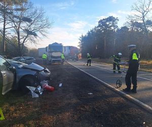 Karambol na DK 10 w podbydgoskim Przyłubiu! Jedna osoba poszkodowana