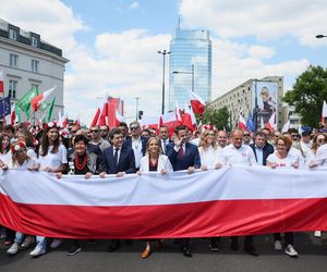 Senyszyn przekazała korale Trzaskowskiej