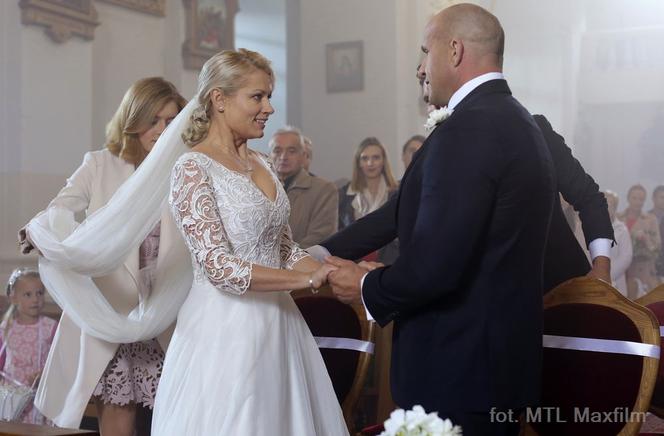M jak miłość odcinek 1274, Andrzejek (Tomasz Oświeciński), Marzenka (Olga Szomańska)