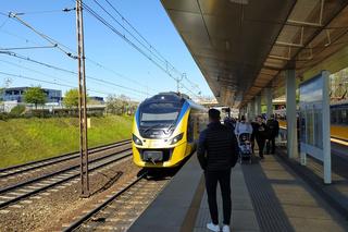 Będzie więcej pociągów na Hel i do Kościerzyny. Wakacyjne ceny biletów  