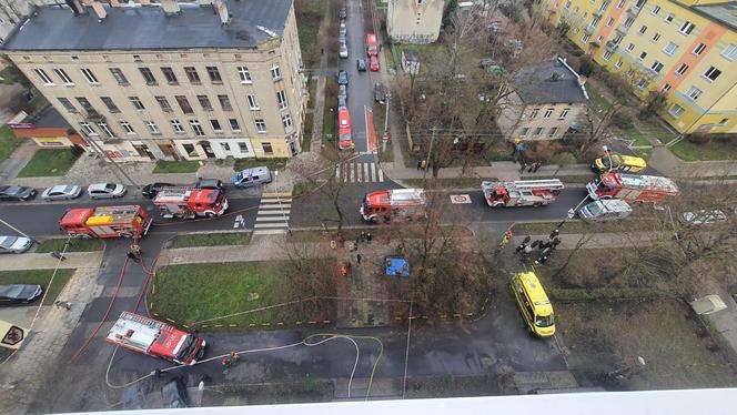 Pożar w wieżowcy przy Wileńskiej w Łodzi