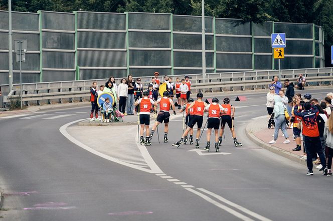 W pierwszym dniu zawodów o Puchar Polski w biegach na nartorolkach Marwe Cup zawodnicy wzięli udział w sprincie techniką dowolną