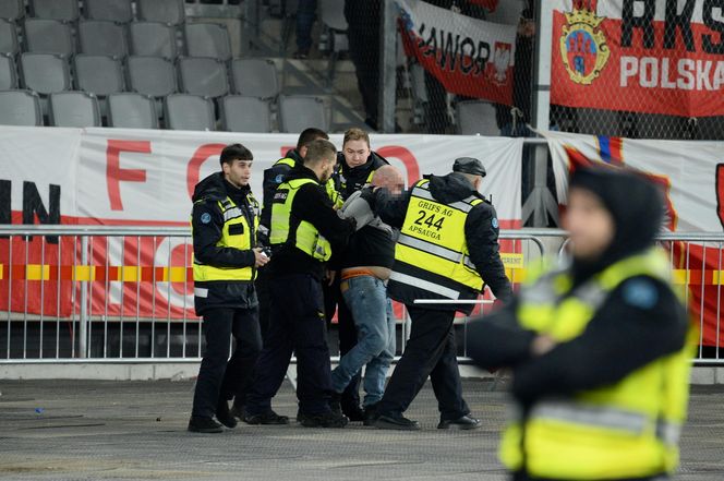 Incydent w Kownie! Polski kibic brutalnie zatrzymany