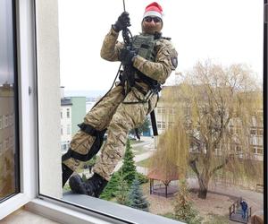 KontTerroryści z Rzeszowa pomagali Mikołajowi
