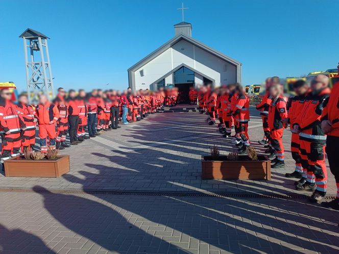 Zasztyletował sanitariusza, odpowie za usiłowanie zabójstwa drugiego medyka