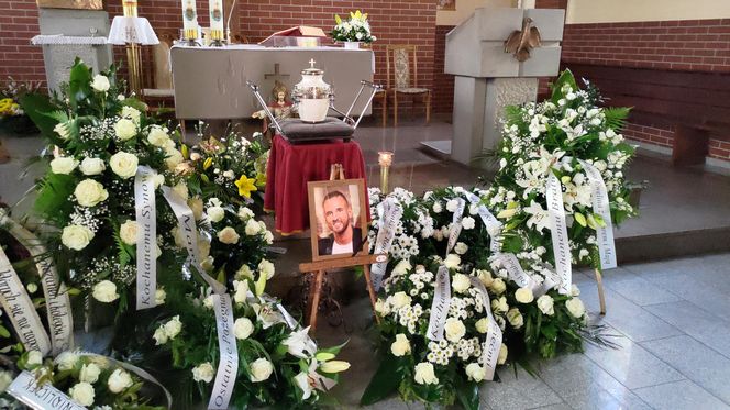 Pogrzeb Marcina Leszczyńskiego z "True Love". Tak rodzina i przyjaciele pożegnali 31-latka
