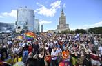 Parada Równości przeszła ulicami Warszawy. Tłumy uczestników