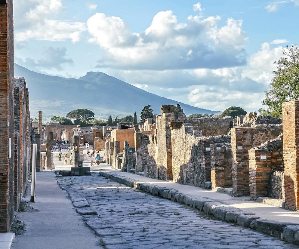 Pompeje widok na Wezuwiusza
