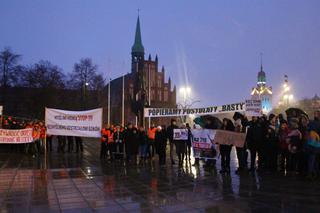 Szczecinianie protestowali przeciwko odstrzałowi dzików