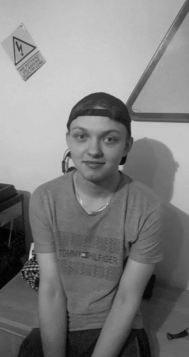 Damian został znaleziony martwy po policyjnym pościgu. Co wydarzyło się w okolicach Szczercowa?
