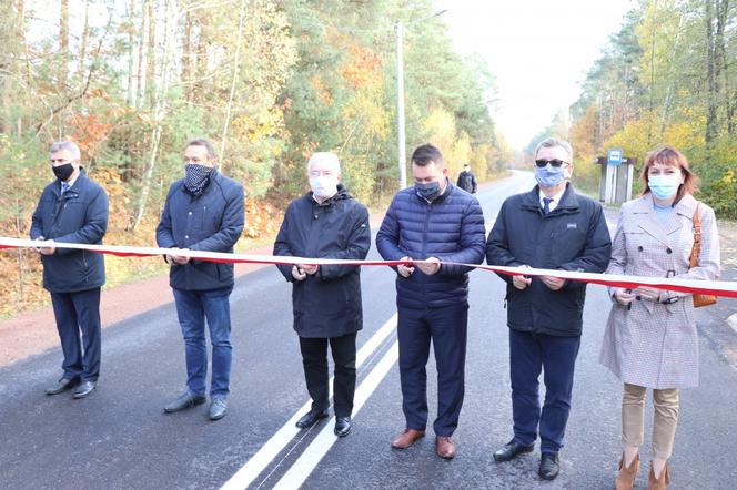 Wyremontowali drogi pod Kielcami. Kilka kilometrów nowego asfaltu