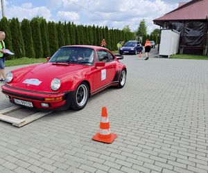 Wielkie święto samochodów z duszą w Jarosławiu. Kilkadziesiąt pojazdów!