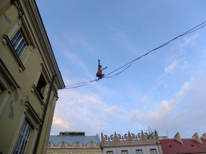 Carnaval Sztukmistrzów w Lublinie. Przyjechali artyści z całego świata. Niesamowity popis umiejętności