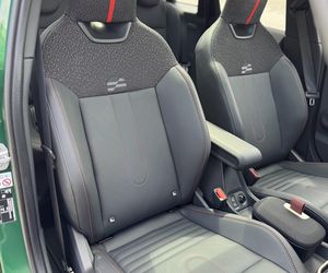 MINI Cooper S (w linii JCW)