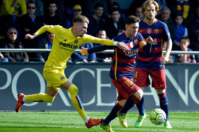 Lionel Messi, Villarreal, Barcelona