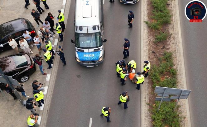 Ostatnie Pokolenie sparaliżowało centrum Warszawy