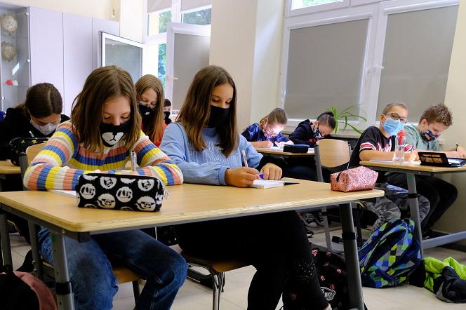 Uczniowie domagają się zamknięcia szkół. Mocny apel w sieci!