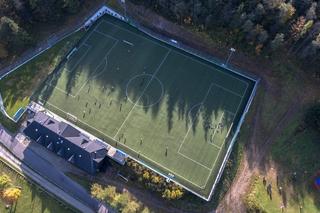 Najwyżej położone boisko w Polsce leży w Małopolsce. Widoki są niesamowite 