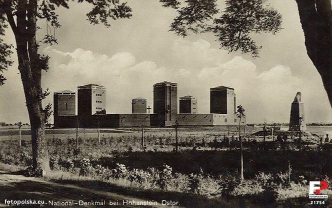 Ten obiekt na Mazurach miał przypominać krąg ze Stonehenge. Dziś pozostały po nim ruiny