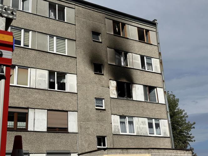 Pożar przy ulicy Matejki w Ostrowie. Sprawę wyjaśnia policja 