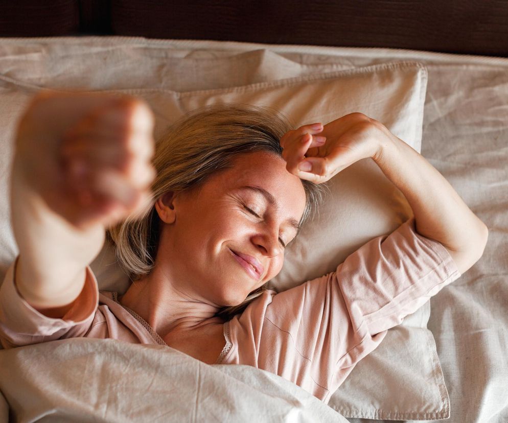 Posyp solą i postaw przy łóżku. Wyśpisz się za wszytskie czasy