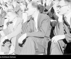 Kibice podczas meczu Legia Warszawa - Polonia Warszawa (1949)