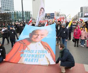 Narodowy Marsz Papieski w Warszawie