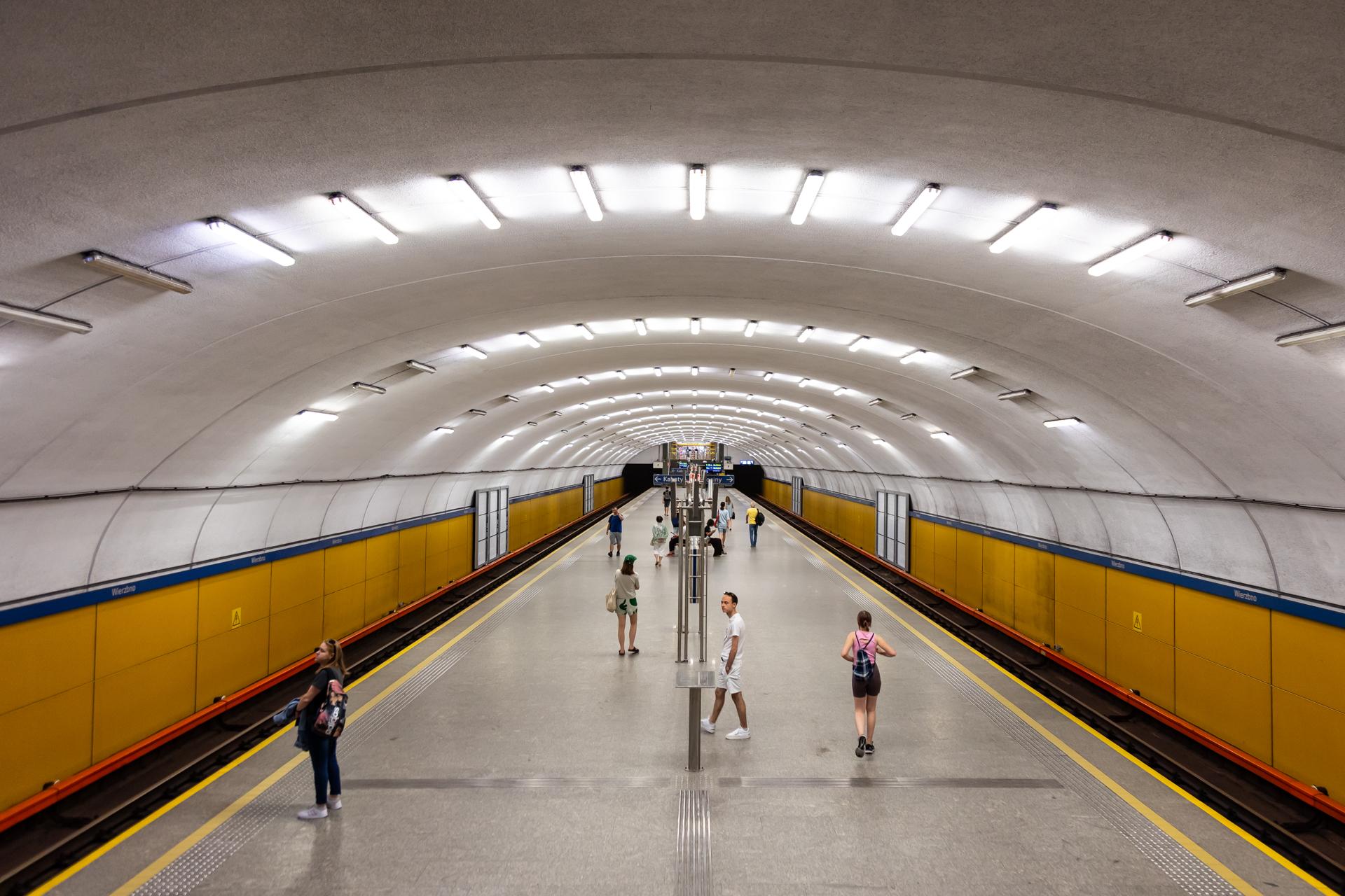 Stacja metra Wierzbno