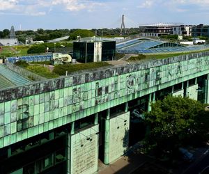 Ogród na dachu Biblioteki Uniwersyteckiej w Warszawie