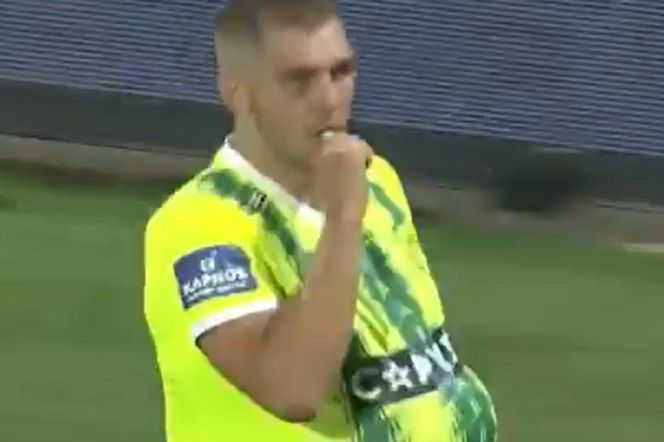 AEK – Legia: Polak pogrążył Legię i przekazał ważną nowinę. Karol Angielski miał powody do radości [WIDEO]
