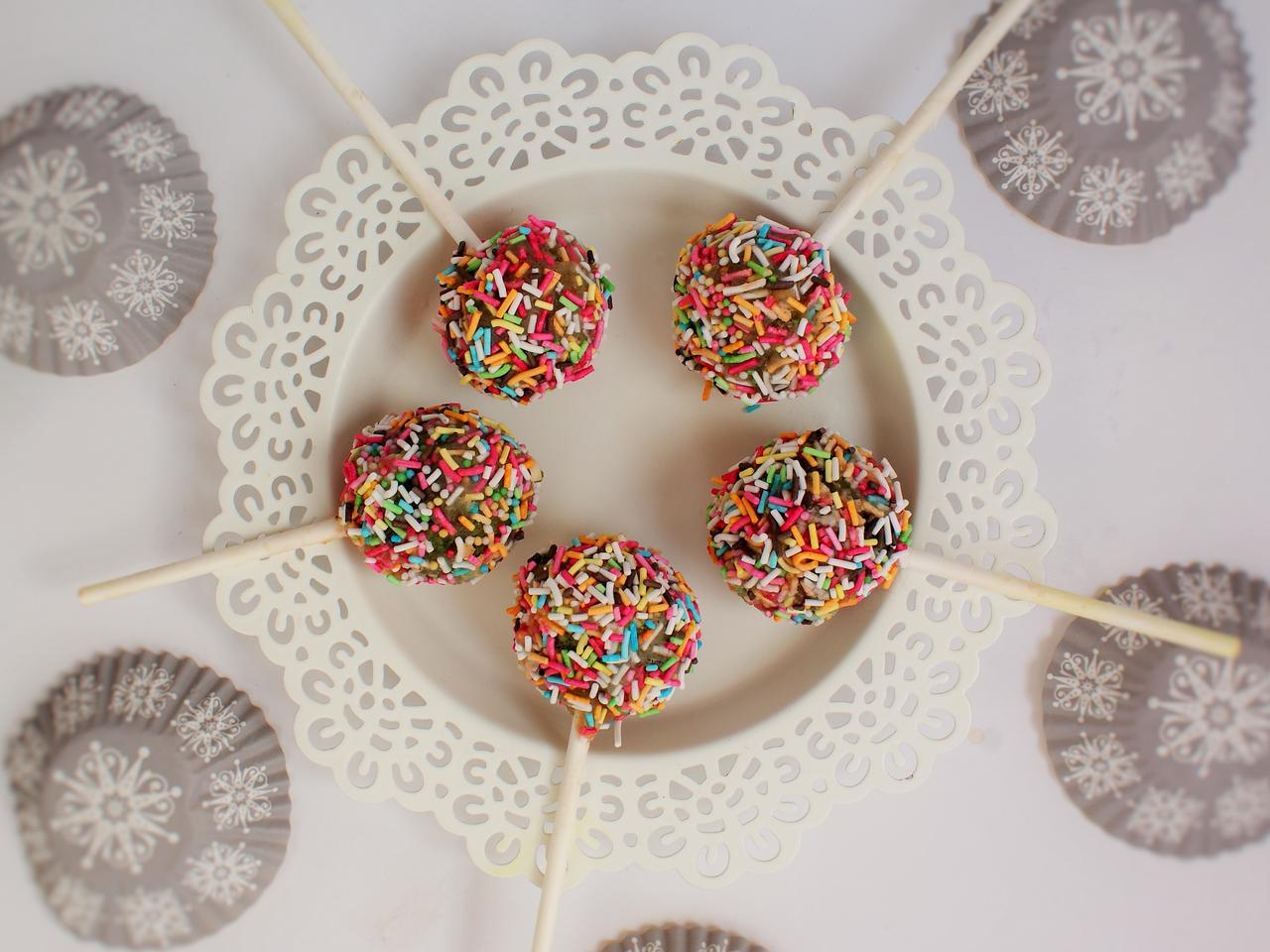 Cake pops, czyli ciastka na patykach