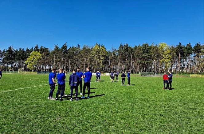 Kujawianka Izbica Kujawska - Elana Toruń 0:3, zdjęcia z meczu