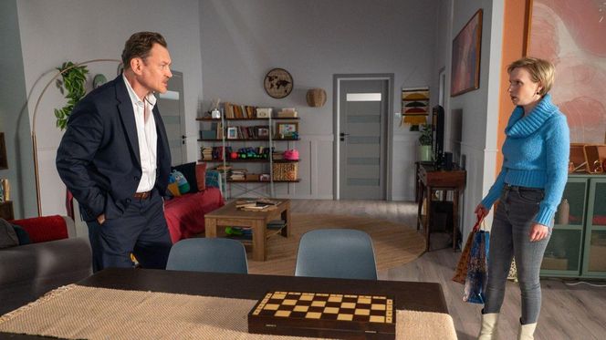 Barwy szczęścia odc. 3236. Robert Stefaniak (Paweł Ławrynowicz), Sonia (Weronika Nockowska)