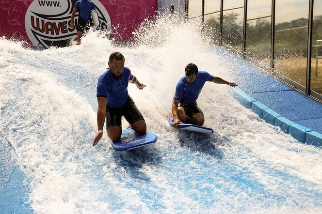 Surfing w Aquaparku