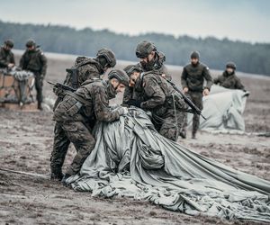Wojsko trenuje w Małopolsce. Żołnierze szkolili się na Pustyni Błędowskiej