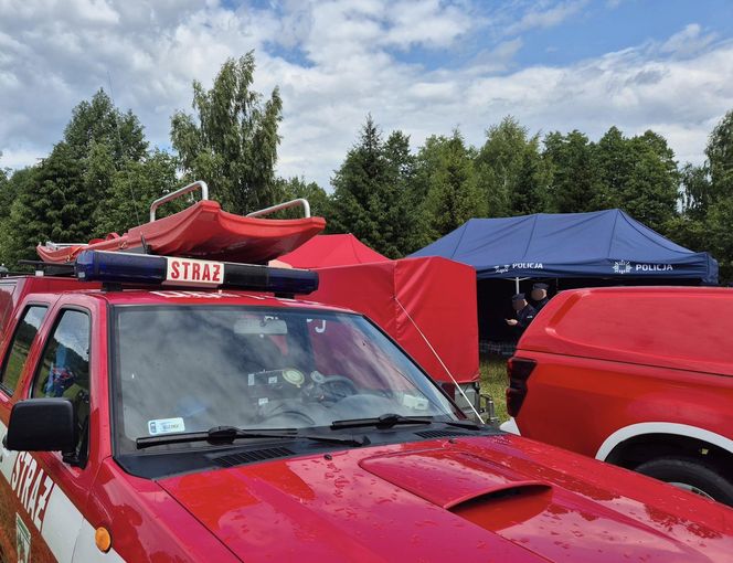 Tragiczny finał poszukiwań na jeziorze na Mazurach. Rodzice potwierdzili tożsamość nastolatków